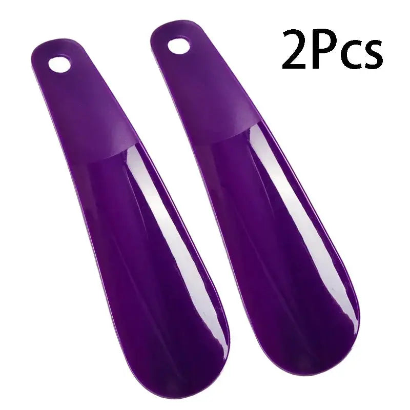 2 purple plastic shoe horns with short handles, 16 cm long, portable Simples Market