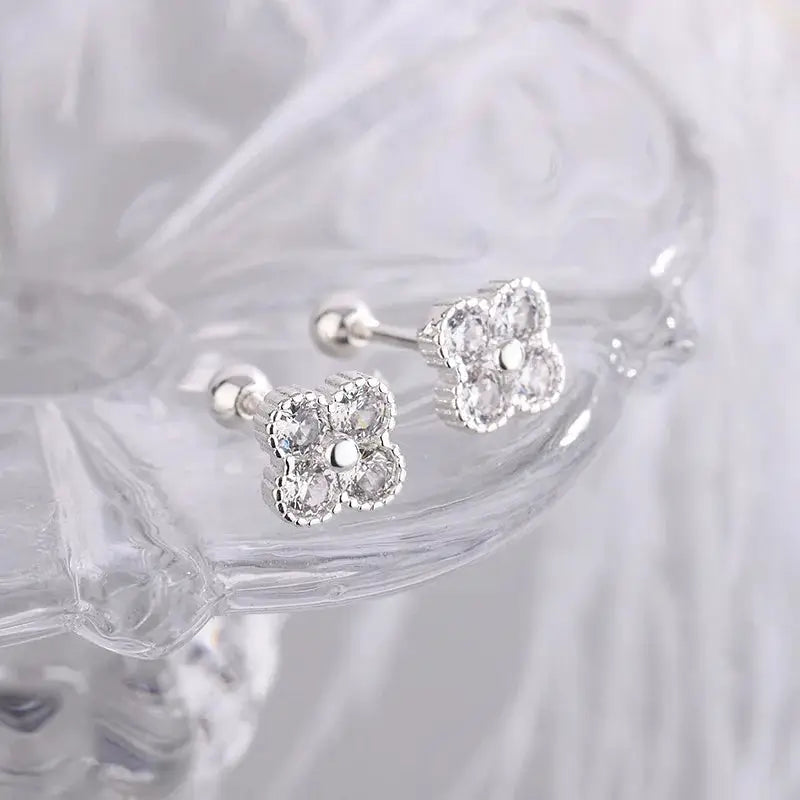 Sterling silver four-round zircon quatrefoil stud earrings for women, Simples Market