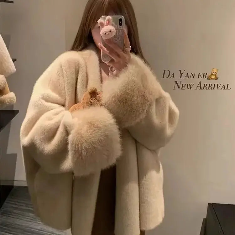 Imported Velvet Mink Fur Coat With Mink Fur Collar Luxurious Warmth For Autumn And Winter