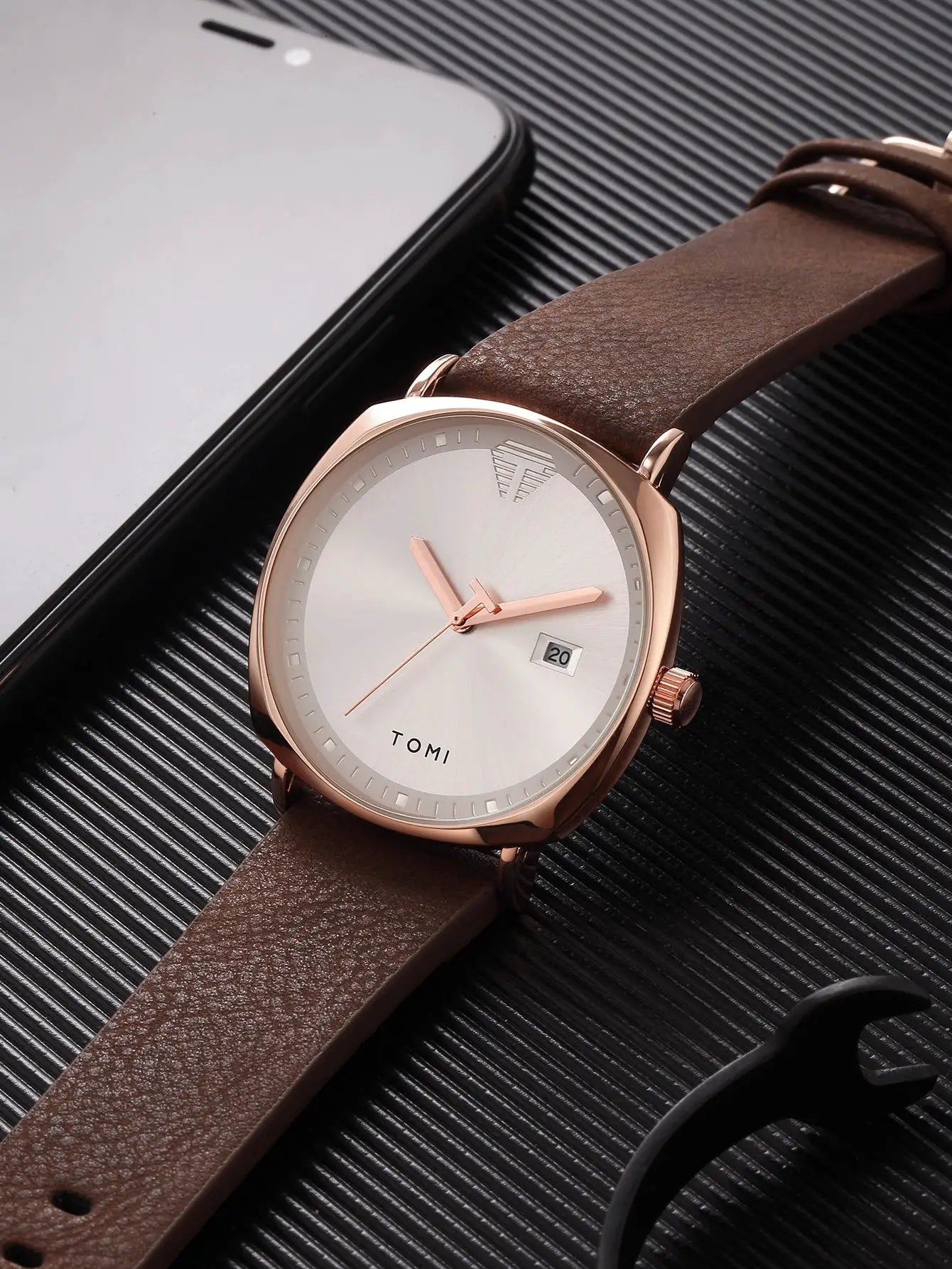 TOMI men's minimalist quartz watch with rose-gold case, silver dial, brown leather strap and date window