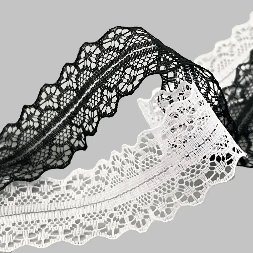 Women's lace-up shoelaces for sneakers, black and white flat lace, Simples Market