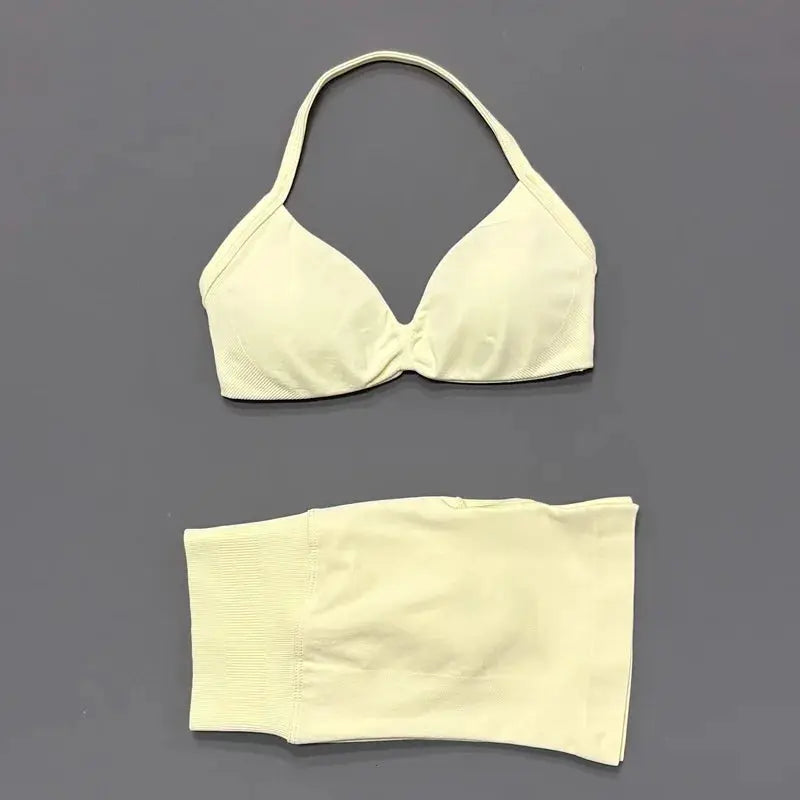 Histello 2 Piece Women Yoga Set Strappy Bra Top Scrunch Shorts