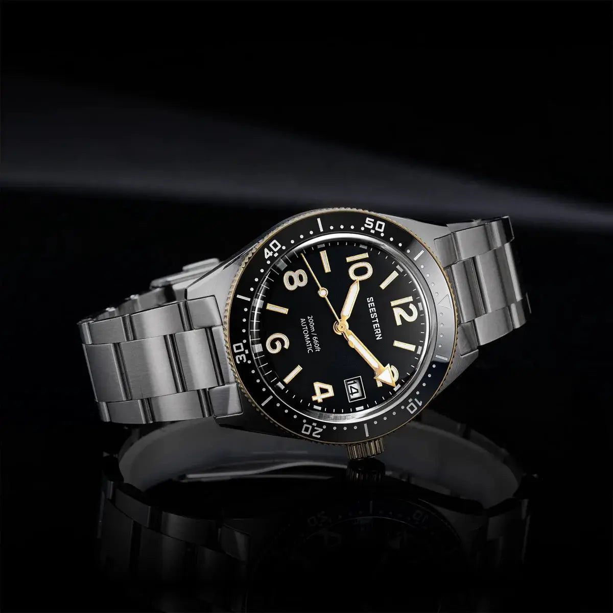 Seestern Diver men's watch, stainless steel bracelet, black dial, gold hands, 200m water resistance, NH35A automatic.