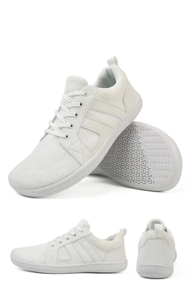 Wide-toe sneakers from Simples Market, white mesh upper, lace-up casual athletic shoes