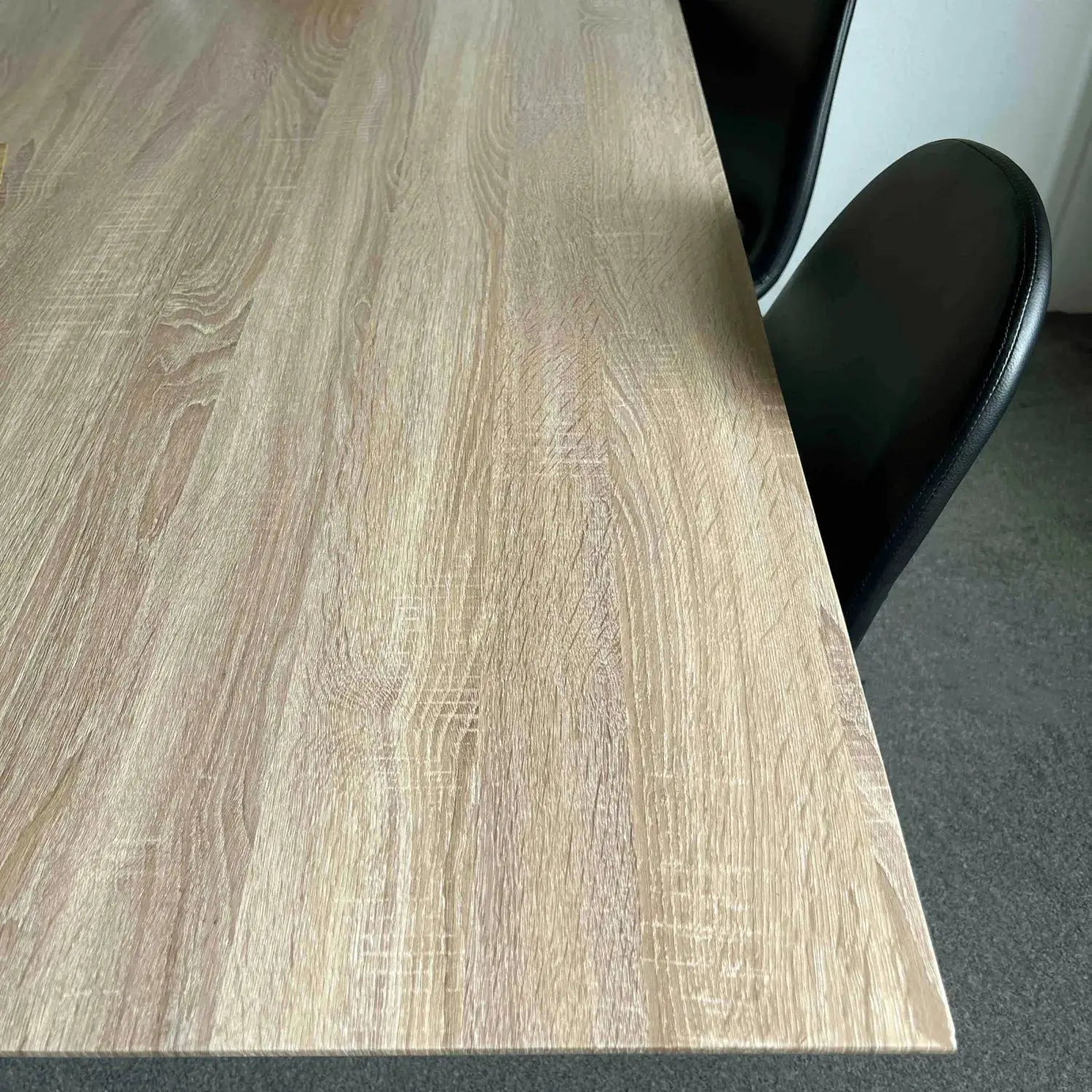 Wood grain vinyl wallpaper, 55cm wide, self-adhesive and waterproof, light brown finish for furniture