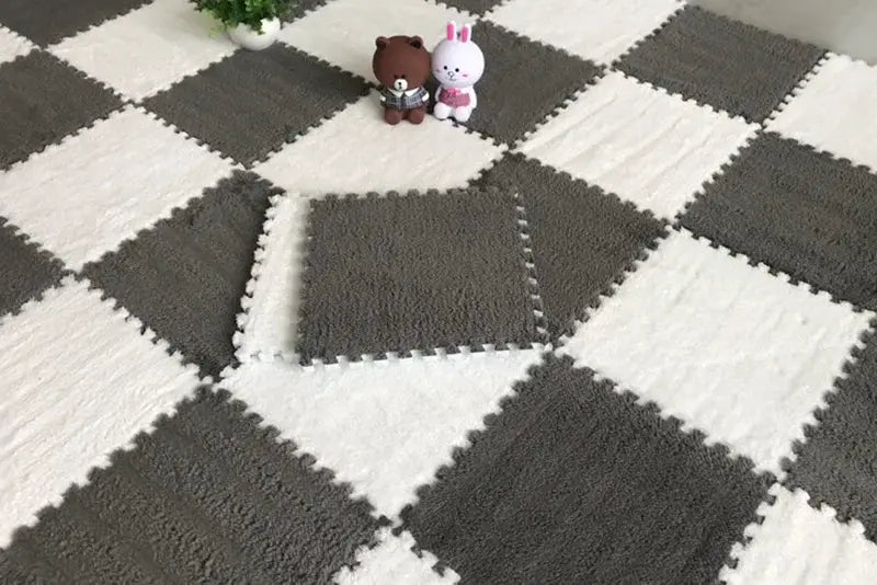 Soft Plush EVA Foam Puzzle Play Mat for kids, Simples Market, dark gray and white interlocking 30cm tiles