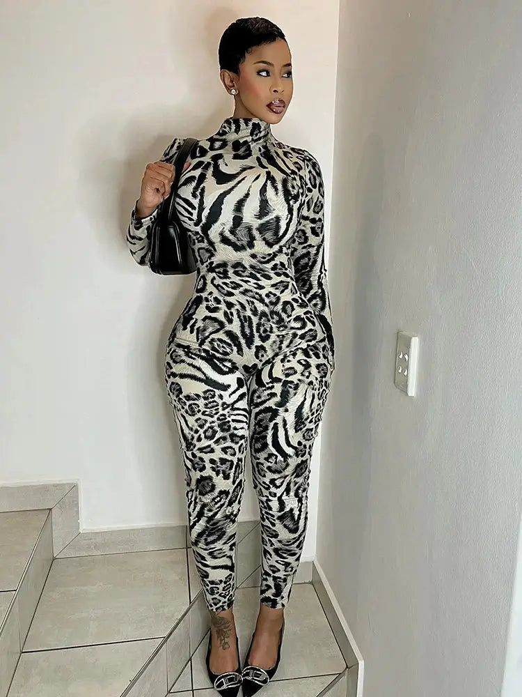 Kliou leopard print jumpsuit for women, turtleneck, full sleeves, skinny fit.