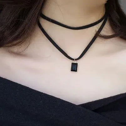Wholesale Bijoux Love Vintage Triangle Geometry Tattoo Waterdrop Clavicle Choker Necklace For Women Chain Jewelry