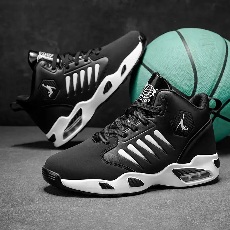 Men's high-top basketball shoes Simples Market, black with white sole and breathable mesh; two shoes shown