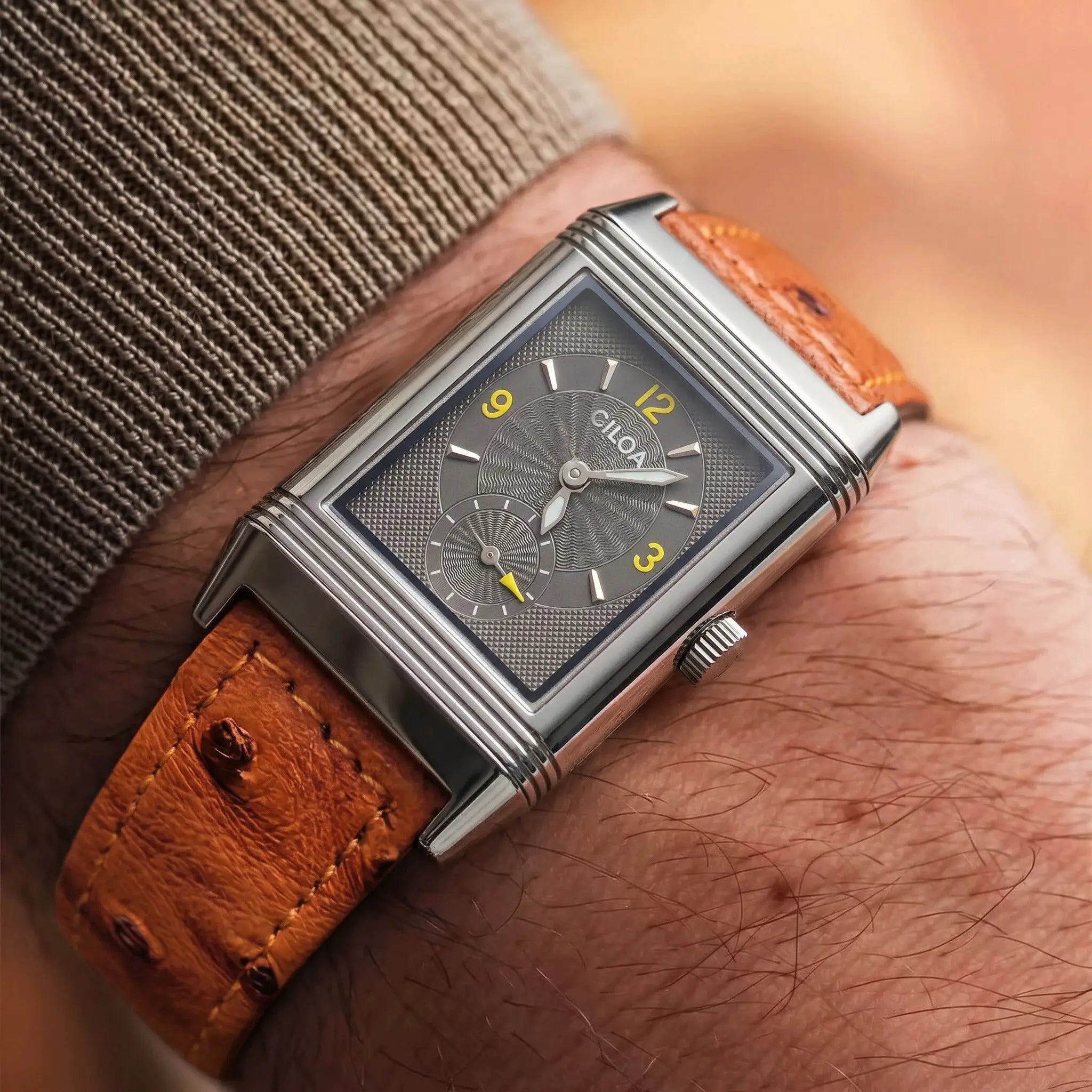 CILOA men's retro square quartz wristwatch with silver-tone case and brown leather strap.