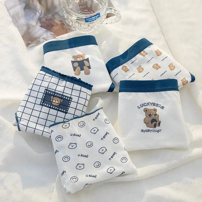 Simples Market cotton panties 5-piece set; white and blue prints with bears, grid pattern, mid-waist briefs