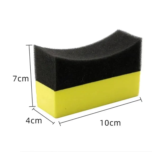 Tire sponge applicator by Simples Market with curved black top and yellow base
