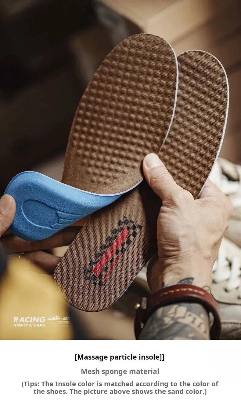 Maden racing shoe insoles by Simples Market with brown massage-texture surface and blue heel pad
