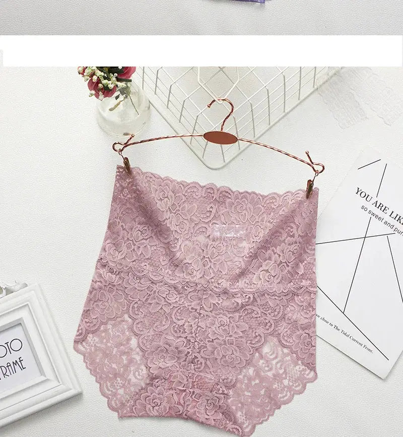 Pink lace seamless high-waist shapewear panties by Simples Market
