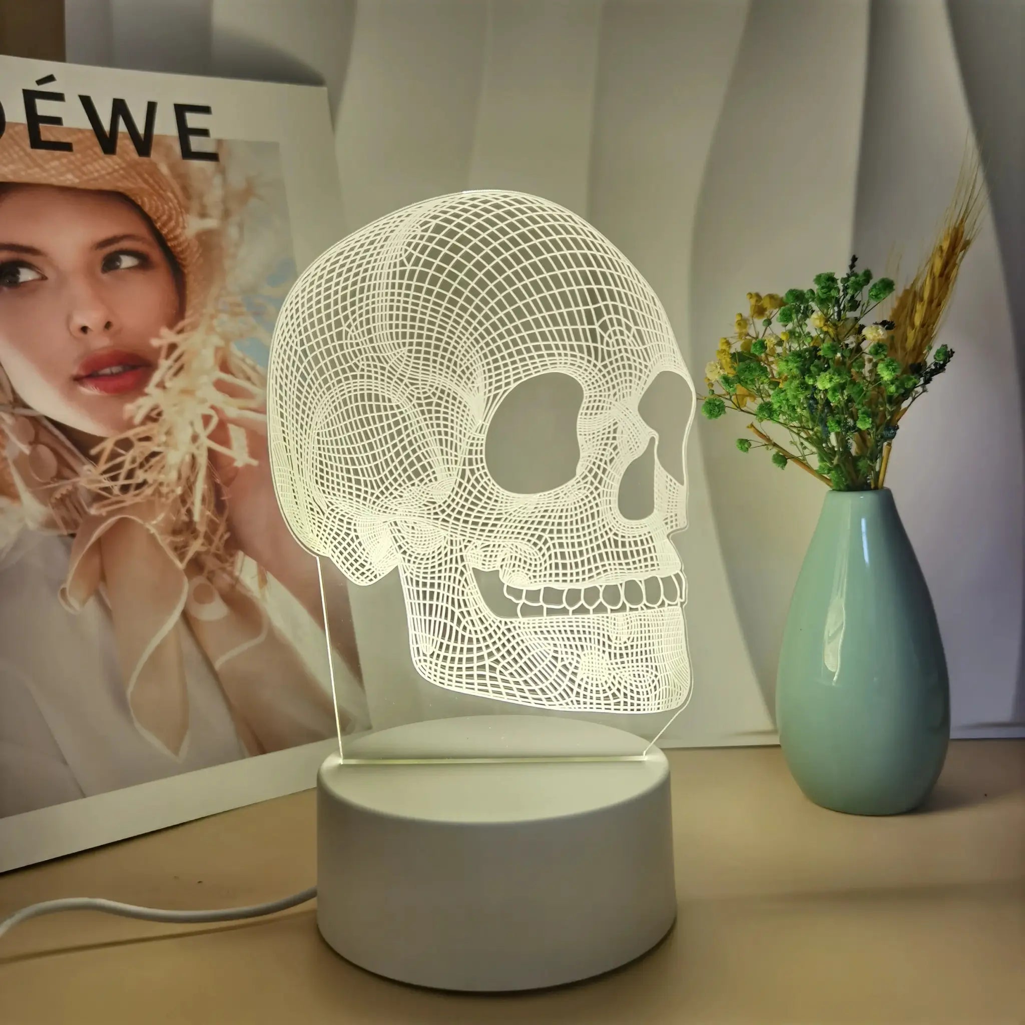 Skull USB night light by Simples Market, white lattice design, Halloween decor