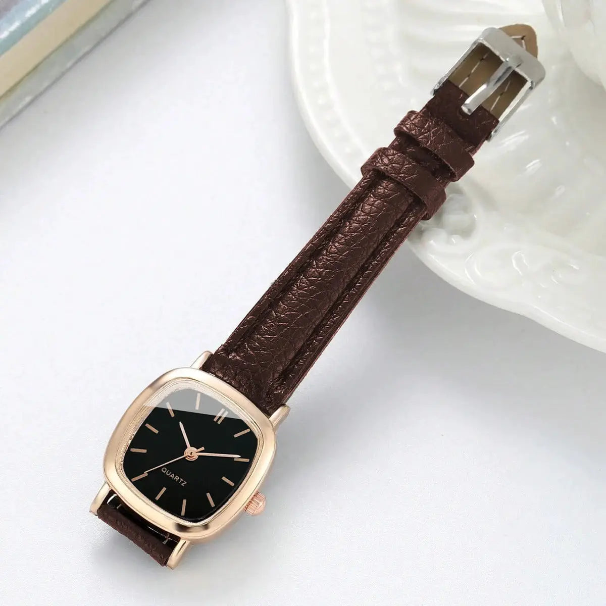 Square women’s quartz watch with brown leather strap and rose-gold case — Simples Market 2pc set