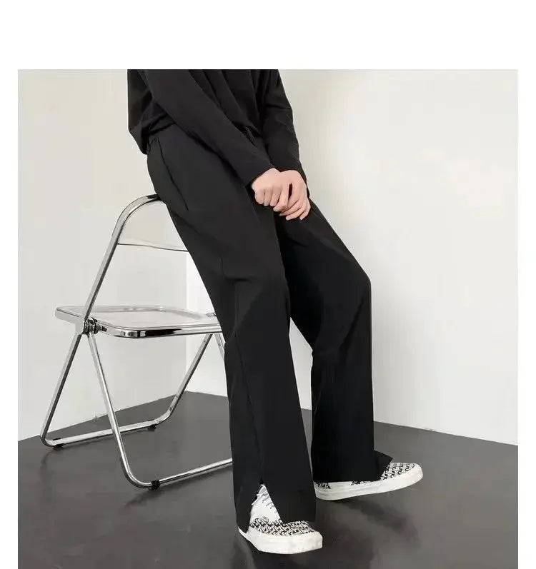 Simples Market men's straight baggy casual pants in black, streetwear style with relaxed fit.