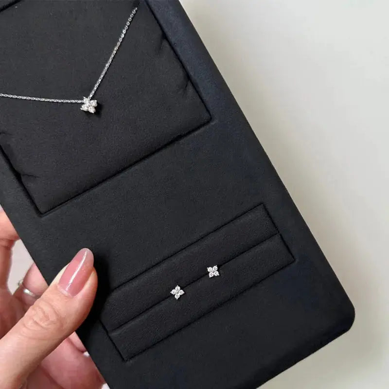 Sterling silver star zircon stud earrings (2) with matching star pendant necklace by Simples Market