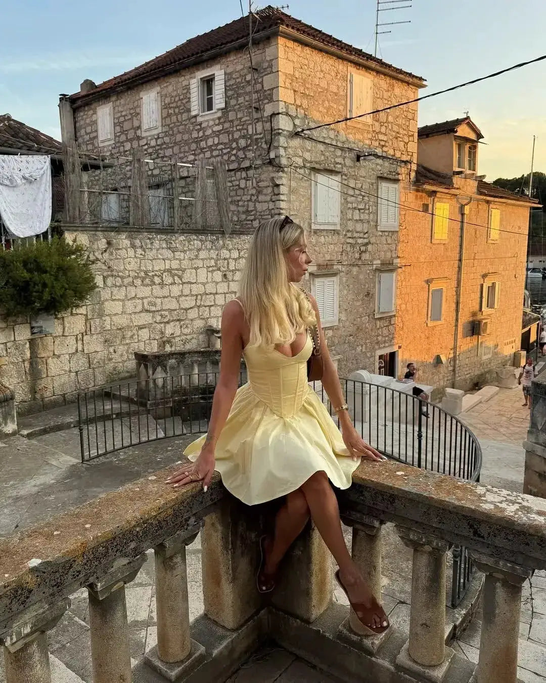 Yenkye Sexy Elegant Fishbone Waist Mini Dress Yellow Lace Up Back
