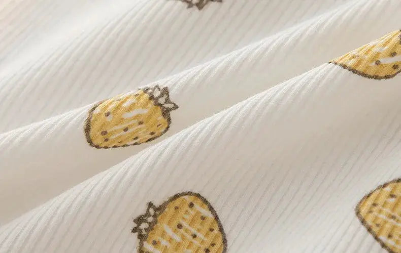 Women's cotton briefs, mid-waist seamless underwear with cute flower print on white fabric.
