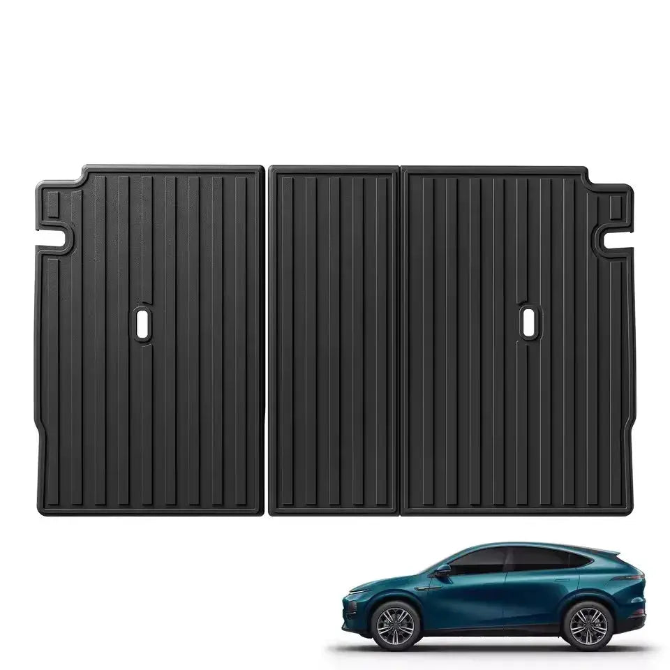 LUCKEASY rear seat backrest protective pad cargo liner for Xpeng G6 2023-2025, two-piece black TPE trunk mats