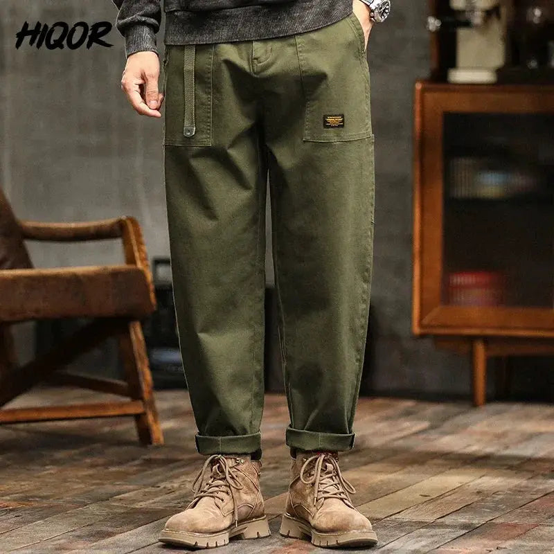 HIQOR men's loose-profile army green cargo pants with front pockets and rolled cuffs