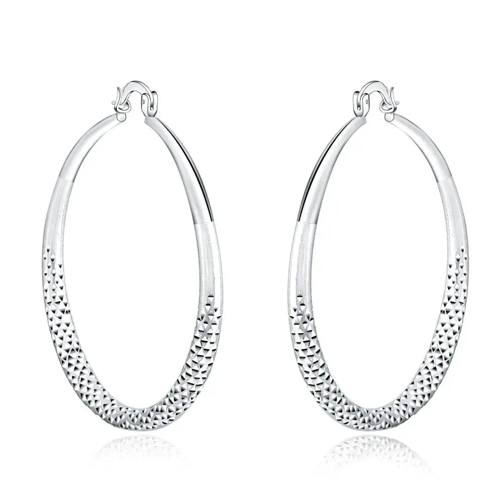 Simples Market Charms 3cm circle hoop earrings, silver-tone textured hoops, women's fashion jewelry pair.