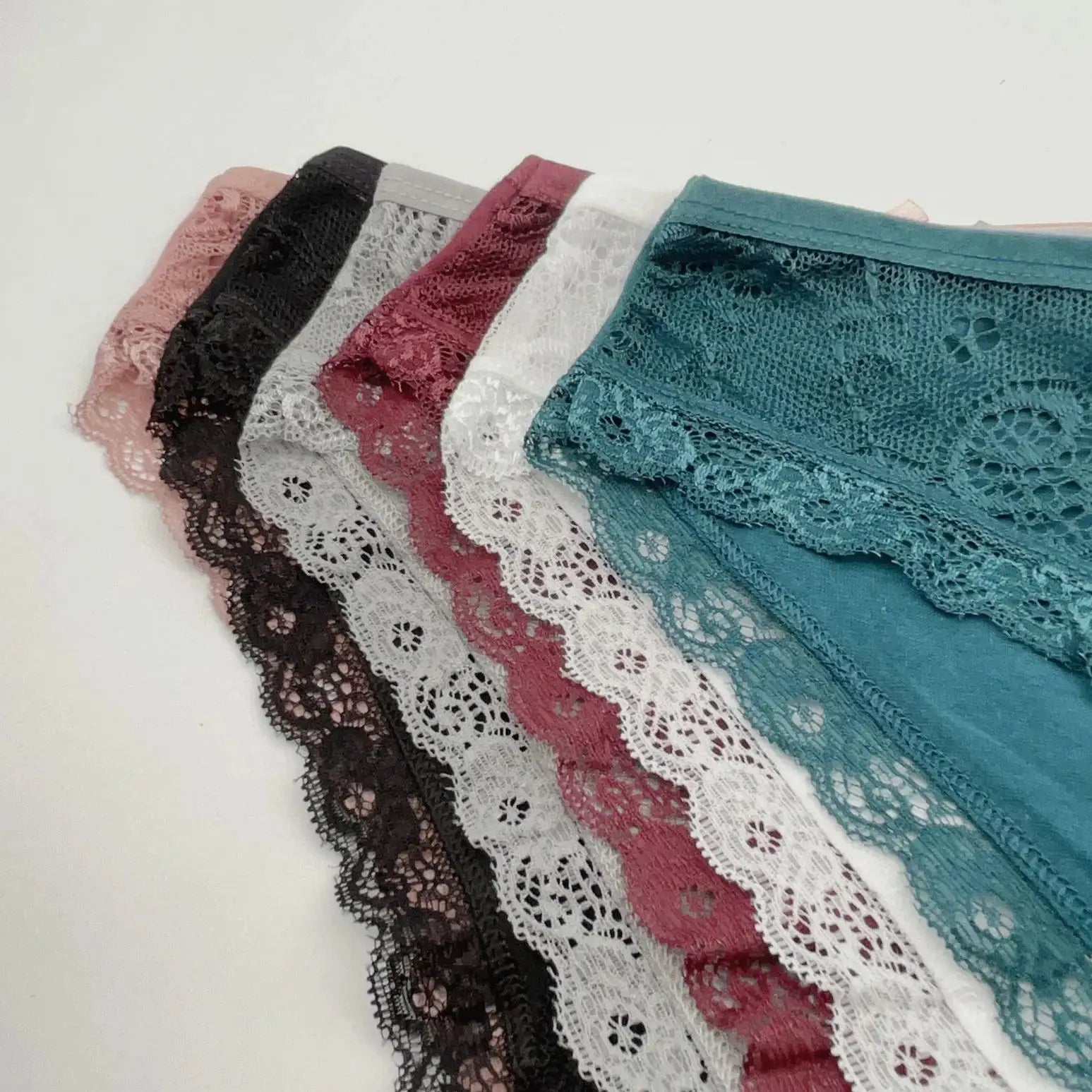 5-pack lace low-rise panties set by Simples Market in assorted colors