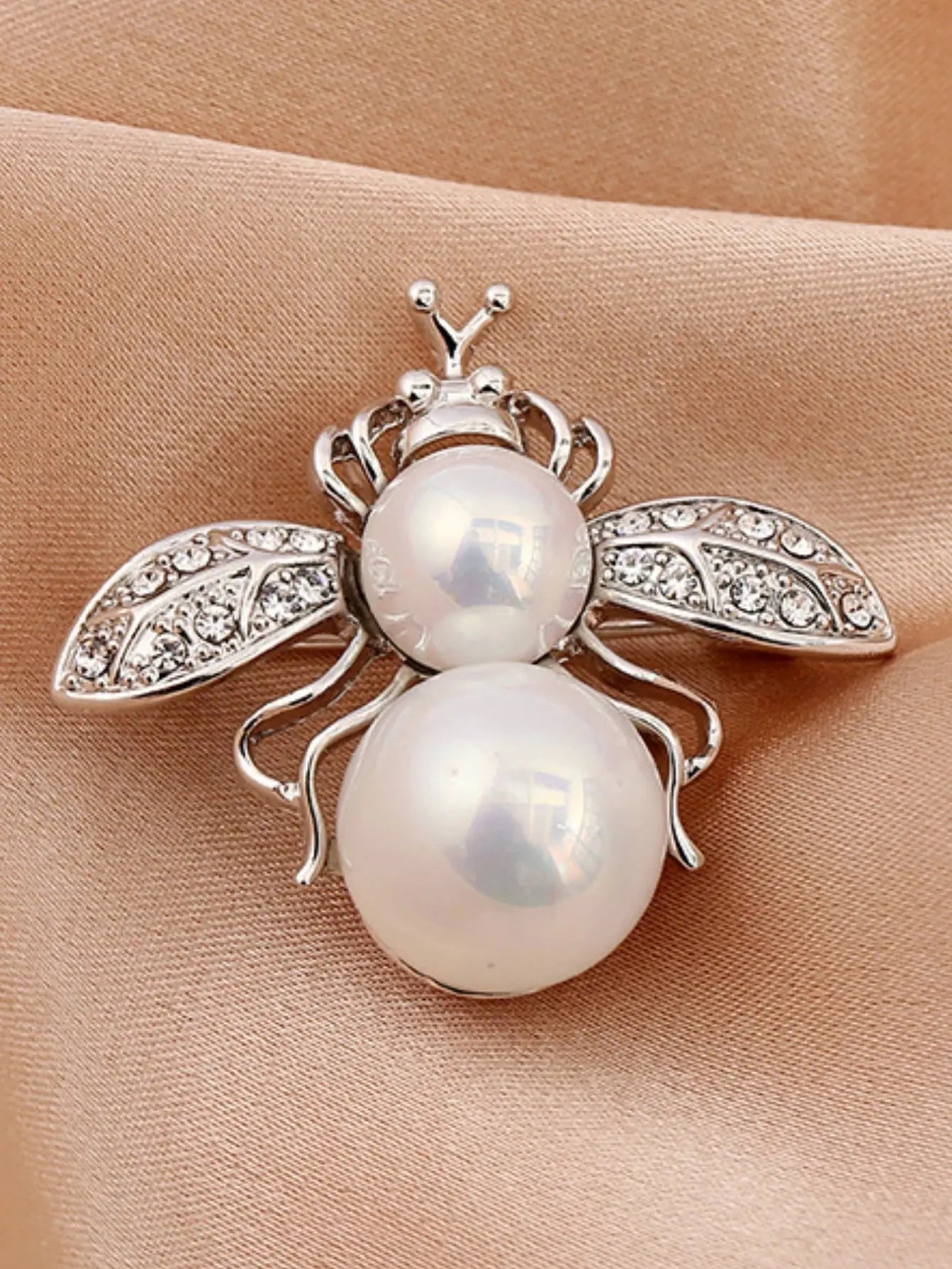 Personalized Imitation Pearl Bee Brooch Pin For Women Jewelry Ideal For Outdoor Dating Party Festival Gifts