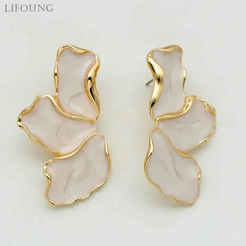 Metal flower cream epoxy stud earrings, gold-plated irregular petal design, LIFOUNG