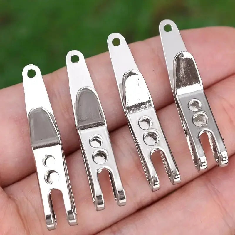 EDC pocket suspension clips by Simples Market; silver metal key carabiner clips, set of 4
