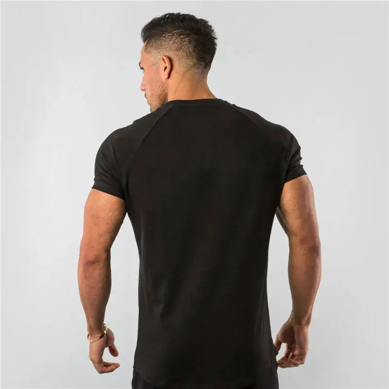 Men's black cotton gym t-shirt, slim fit short sleeve