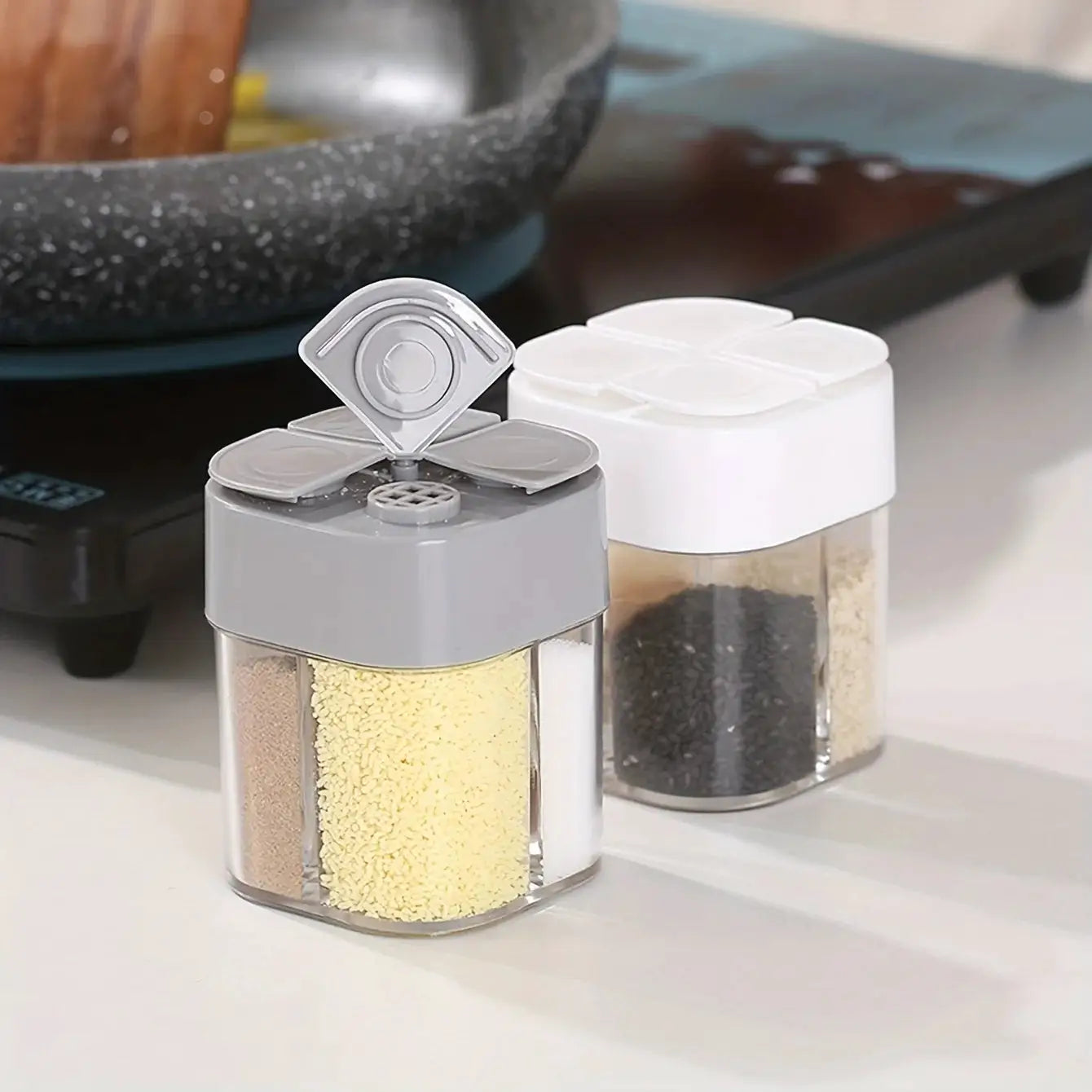 4 In 1 Camping Seasoning Shaker With Four Compartments For Outdoor BBQ Cooking Salt Pepper Storage Box And Lid