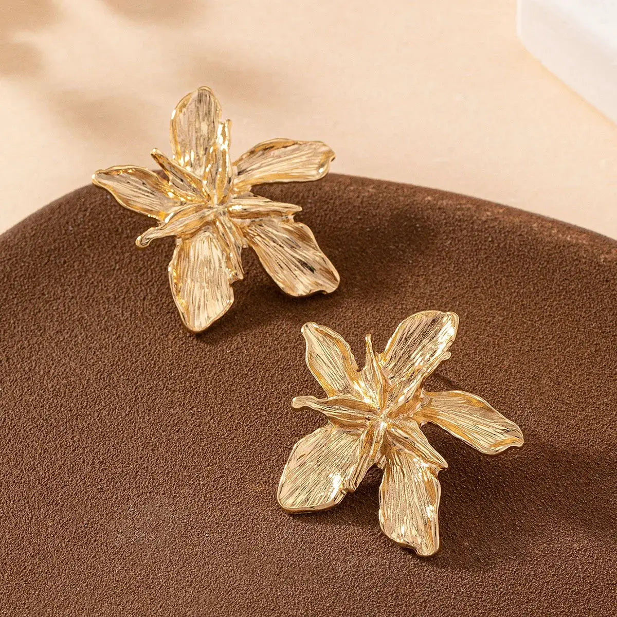Sunflower Earrings For Women Copper Alloy Gold Color Fashion Jewelry Party Gift 2024 New