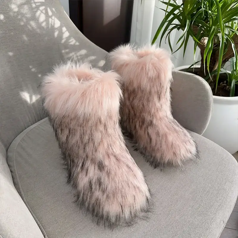 EverWarm Raccoon Fur Mid Calf Winter Snow Boots With Plush Insole And Short Plush Lining For All Day Warmth