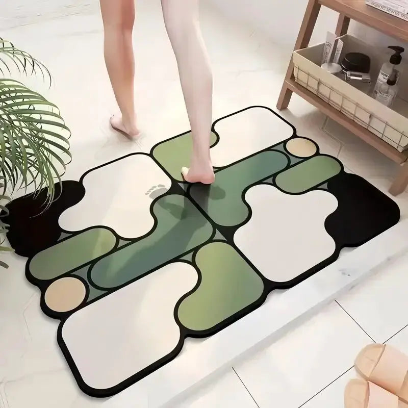Simples Market special-shaped bathroom mat; absorbent diatom mud, anti-slip with green and cream modular tiles.
