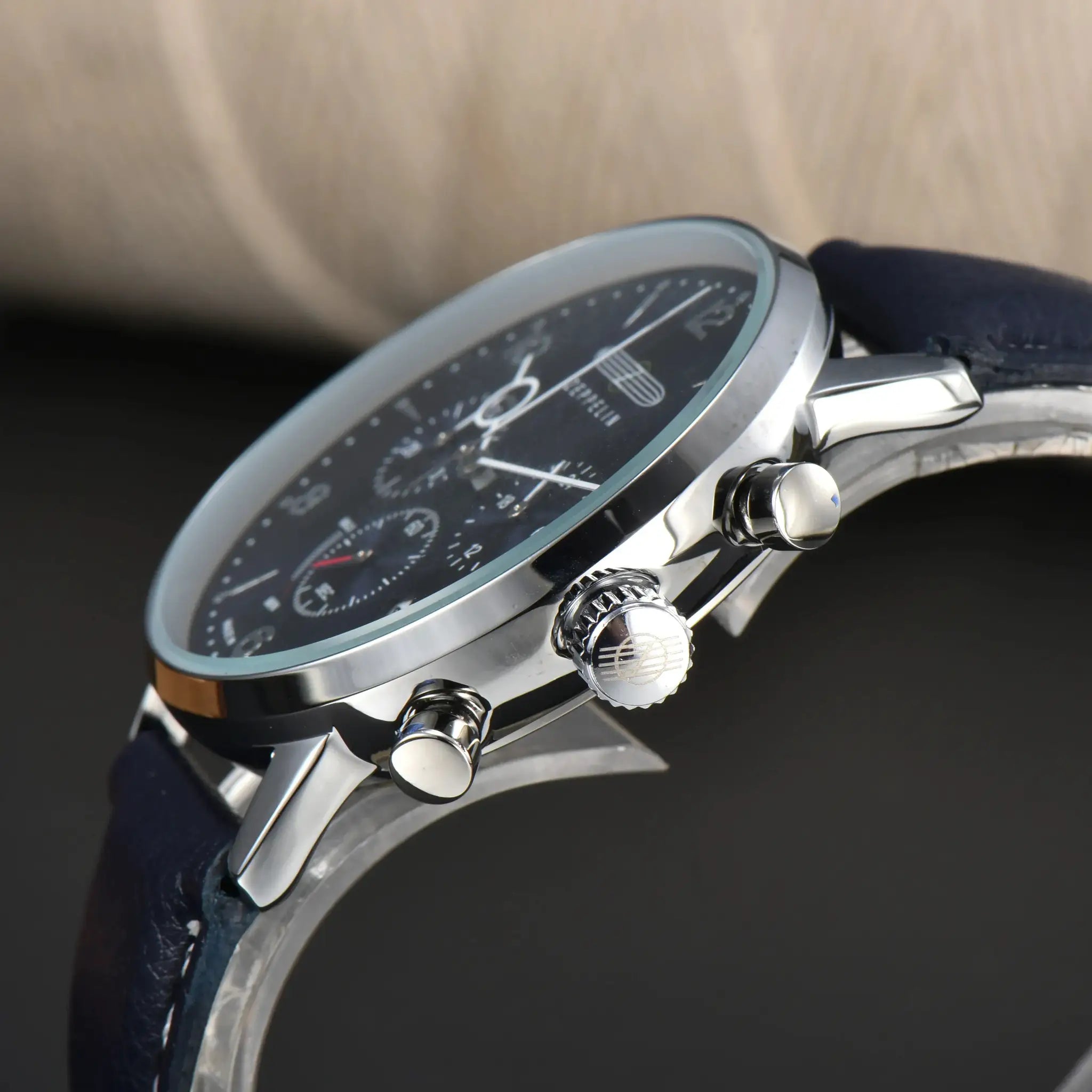 Simples Market watch, 2026 Hindenburg Zeppelin 8086-4 automatic chronograph with black dial and top leather strap