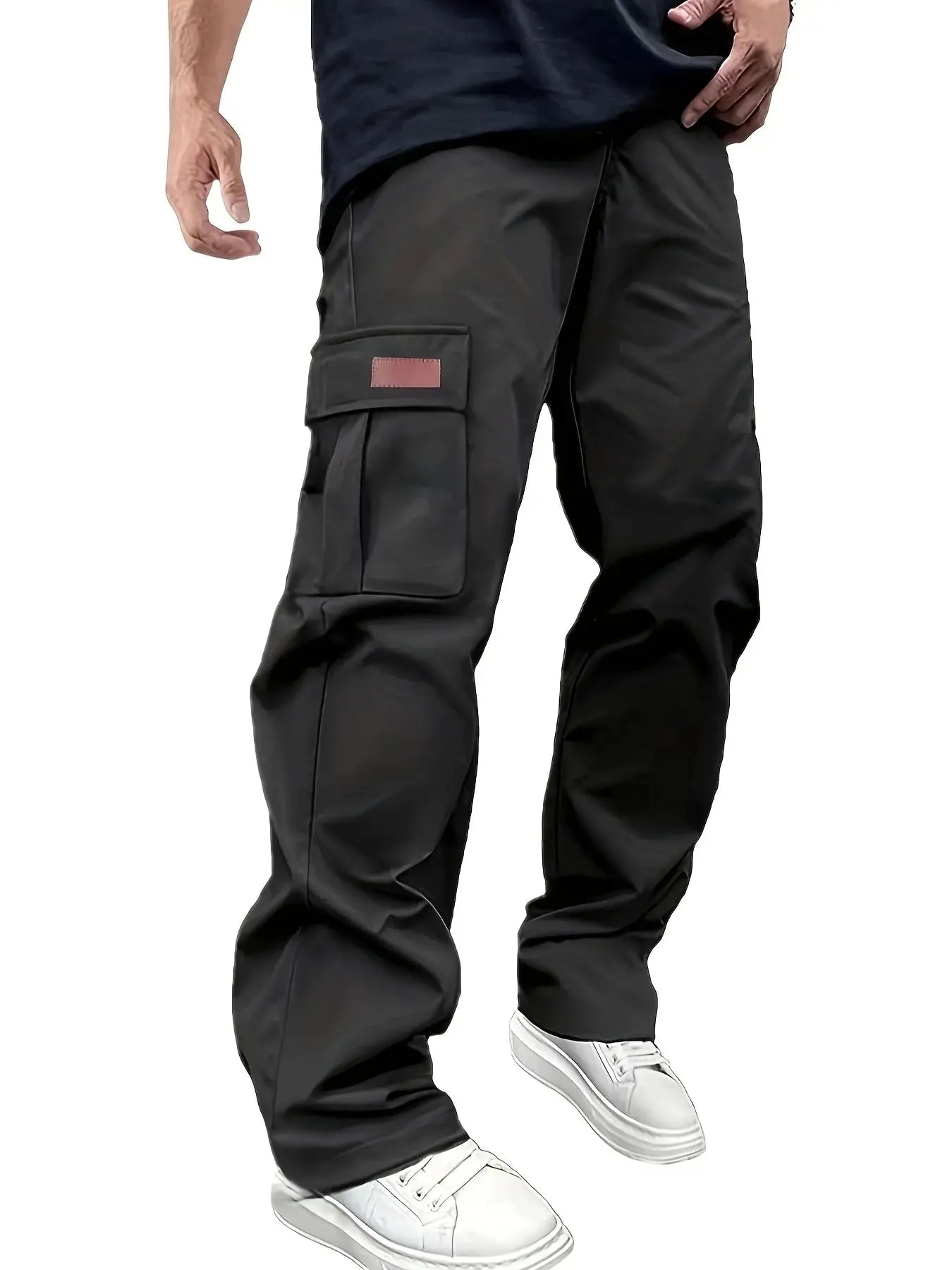 Simples Market men's black cargo work pants with drawstring waist and multiple pockets, including a large thigh cargo pocket.