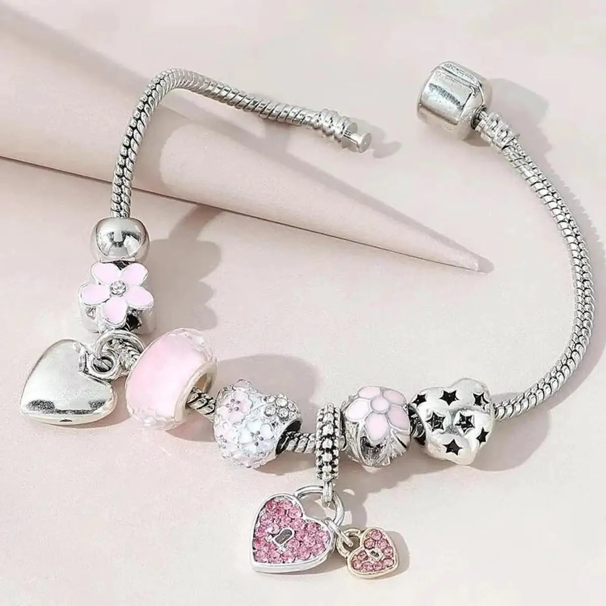 Women's Fashion Beaded Multi Element Bracelet Charm Love Pan Family Daily Wear Party Gift