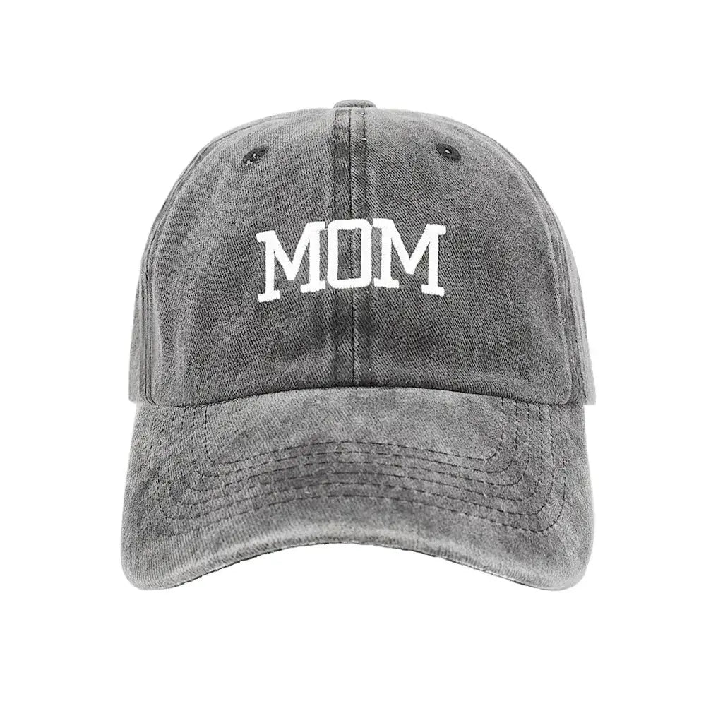 Unisex Cotton Baseball Cap With DAD And MOM Embroidery Sun Hat Breathable Outdoor Snapback