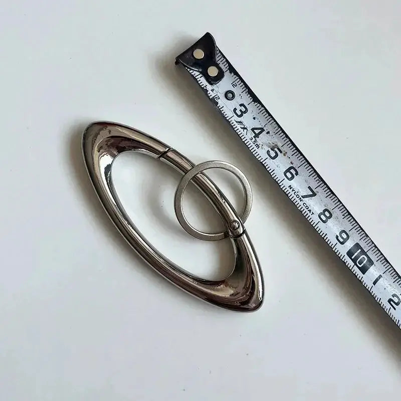 Y2K Punk Star Carabiner Keychain Axe Shaped Mountaineering Key Ring Gothic Backpack Decor Korean Fashion