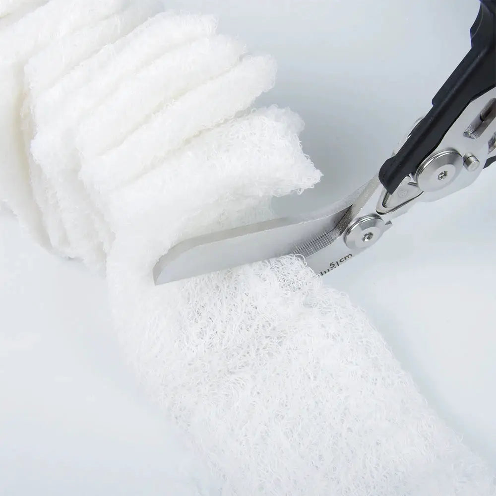 First aid sterile gauze roll by Simples Market, white Z-fold gauze with bandage scissors