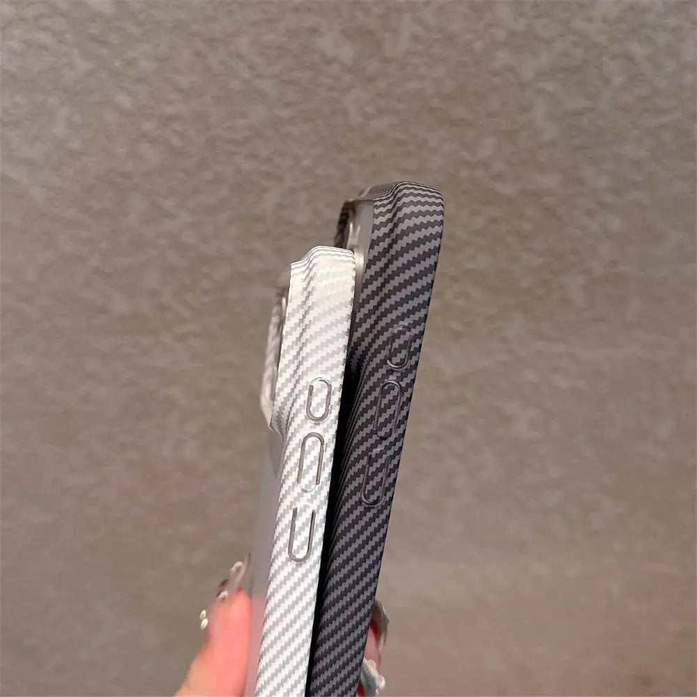 Kevlar carbon fiber PC iPhone hard case, ultra-thin shockproof camera bumper, black and silver, 2-pack by Simples Market