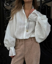 Oversize white 100% cotton shirt for women by Simples Market, long sleeves, button-up front