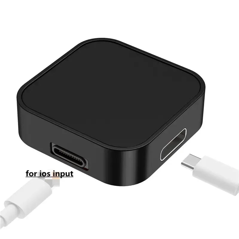 Simples Market portable wireless Apple Watch charger, black square with USB-C input, compatible with Apple Watch S9–Ultra.