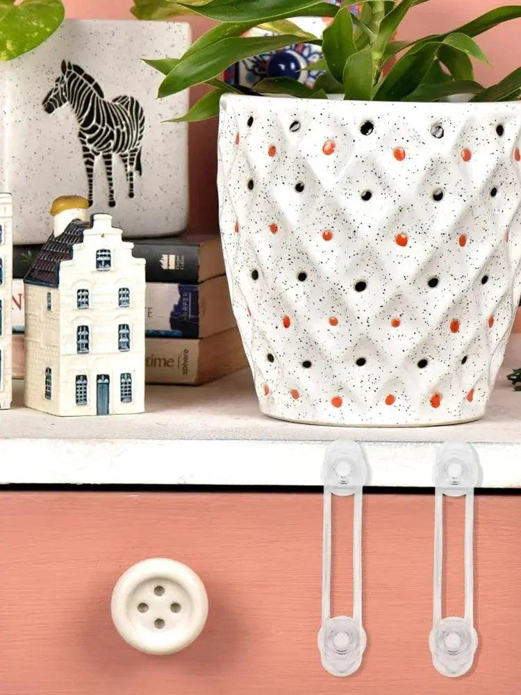 Multi-functional Child Safety Lock by Simples Market; transparent soft straps for drawers and fridge, two-piece set.