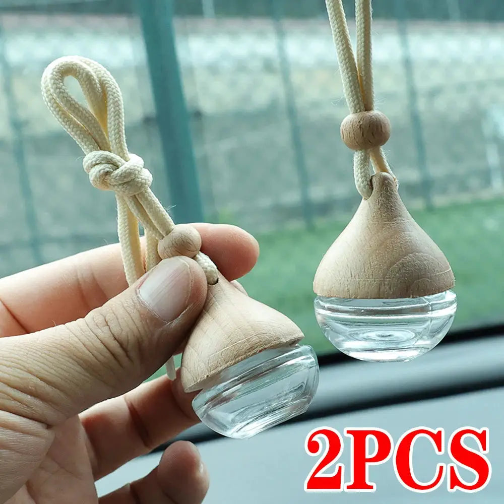 Round Car Perfume Bottle Ornament Aromatherapy Essential Oil Diffuser Hanging Auto Air Freshener Car Interior Decoration