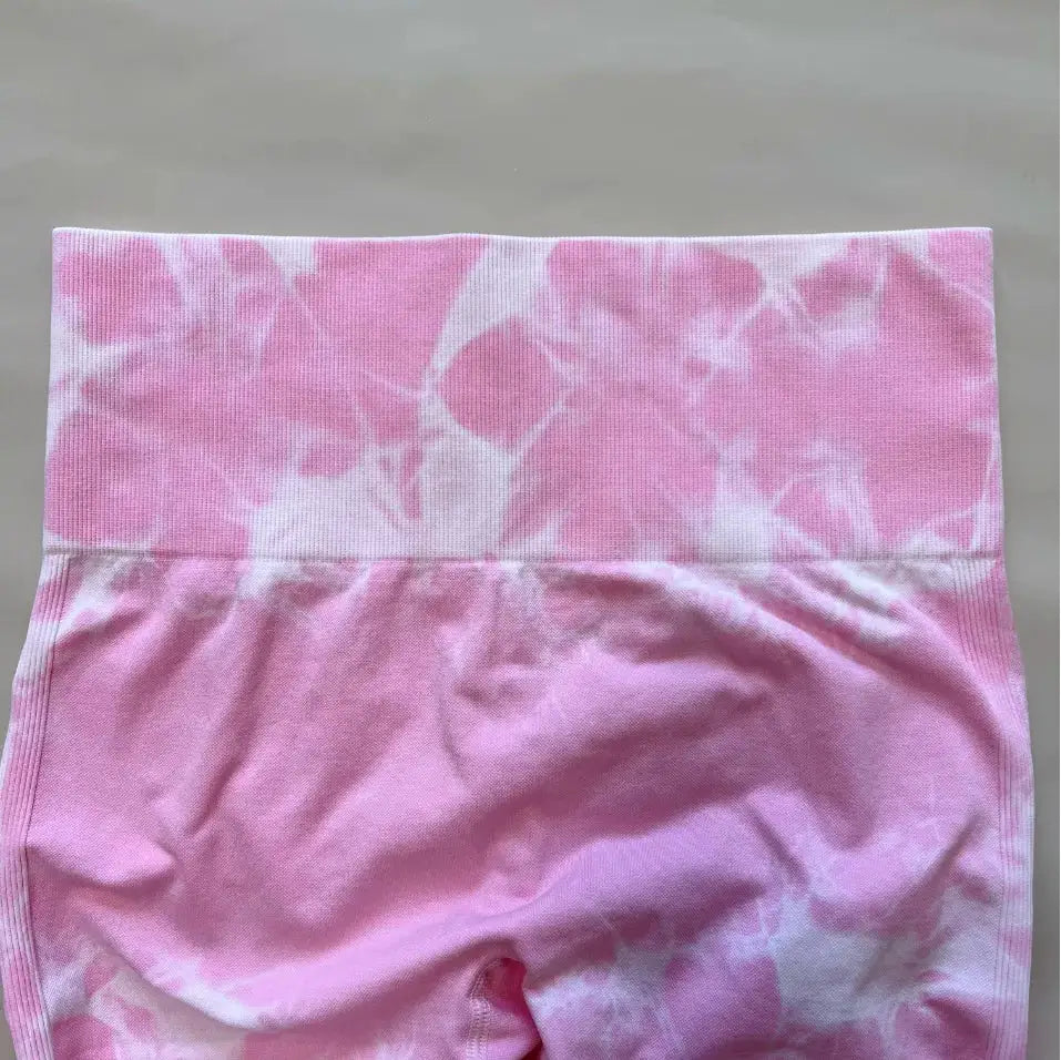 Women pink tie-dye seamless high-waist leggings for yoga and workouts