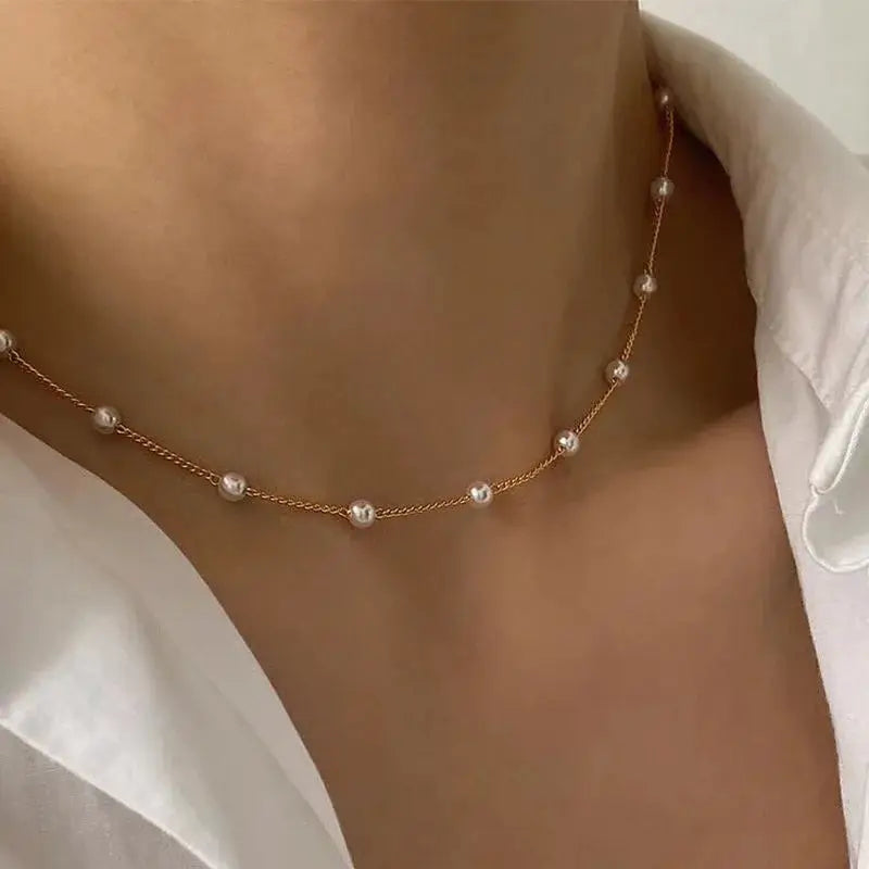 Gold-tone pearl bead choker necklace for women, Kpop gothic collar style