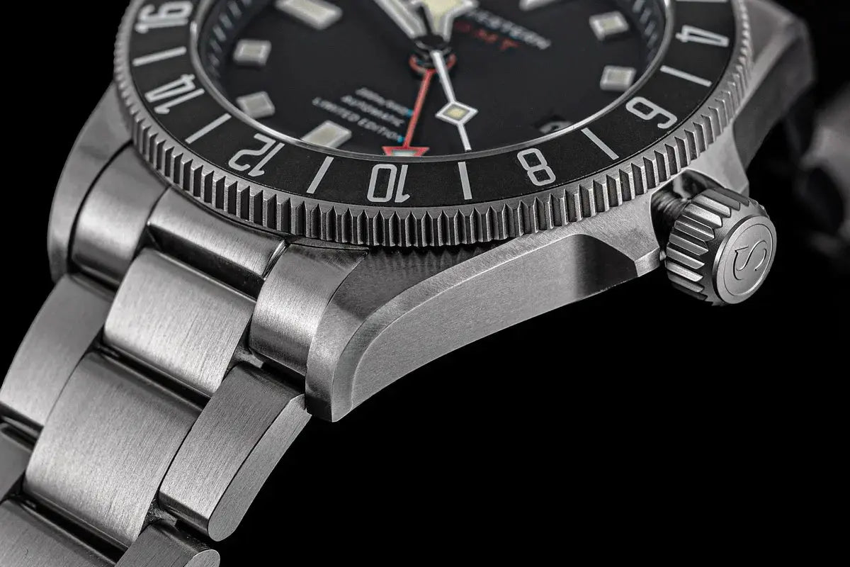SEESTERN Diver Man Watch titanium bracelet, GMT bezel, sapphire crystal